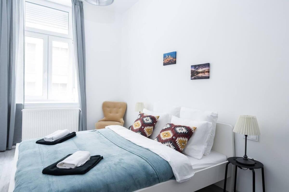 בודפשט Central Brand New And Modern Apartment מראה חיצוני תמונה