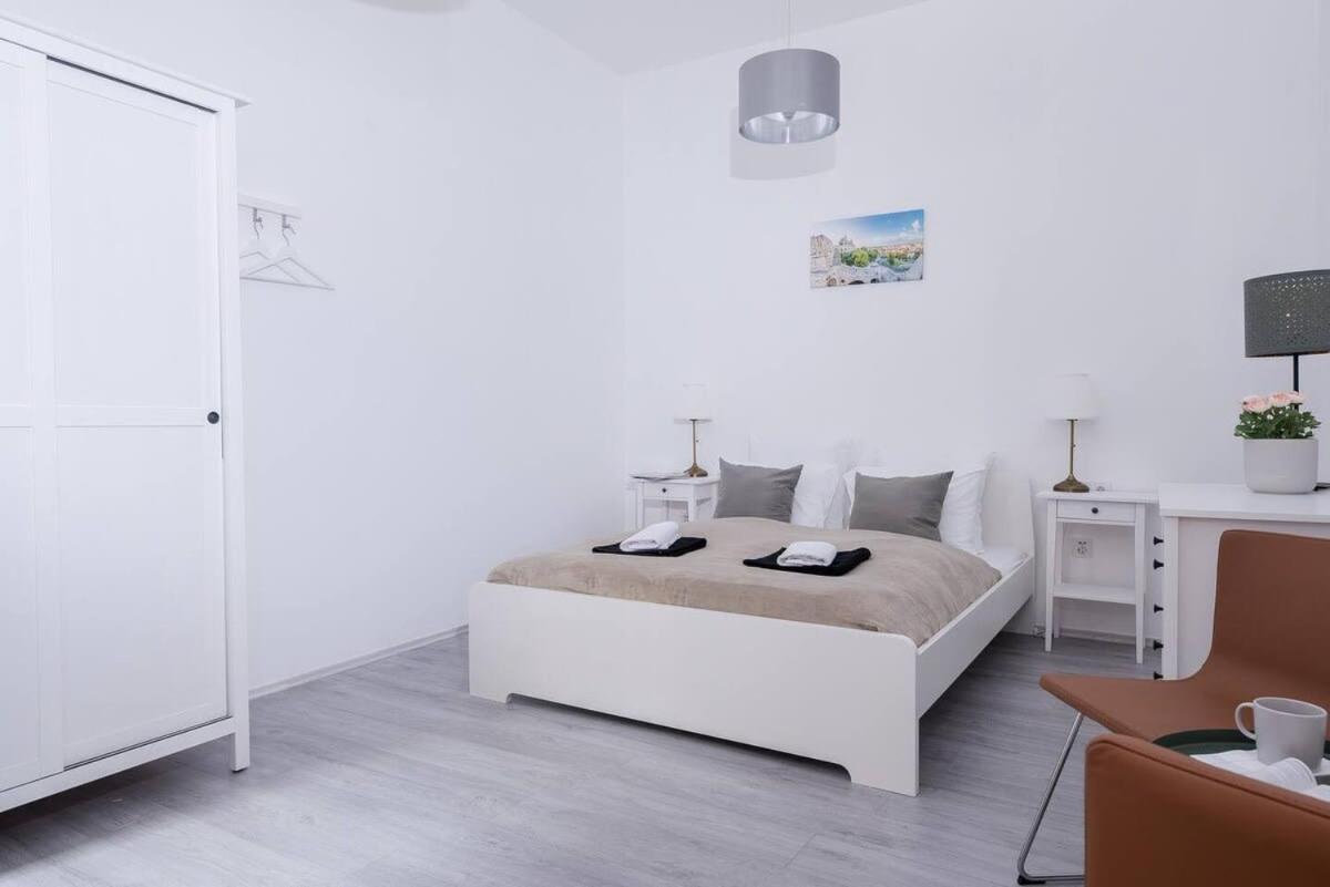בודפשט Central Brand New And Modern Apartment מראה חיצוני תמונה